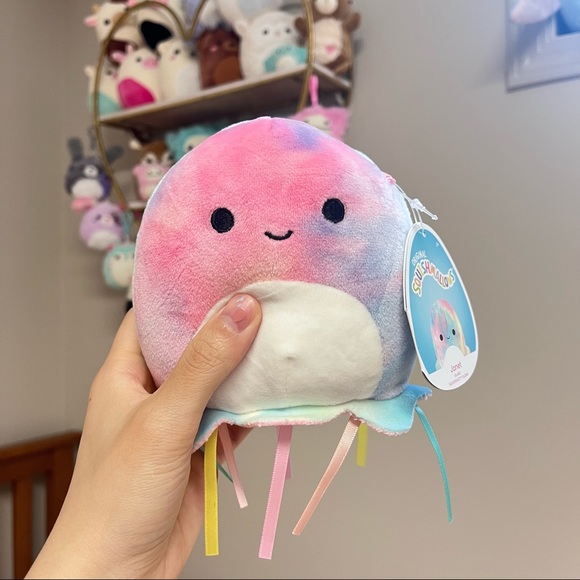 5" Janet Squishmallow Jellyfish BNWT - Picture 1 of 5